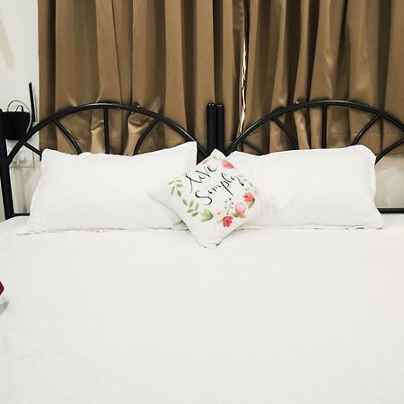 Nirvana Homestays Сіолим Екстер'єр фото